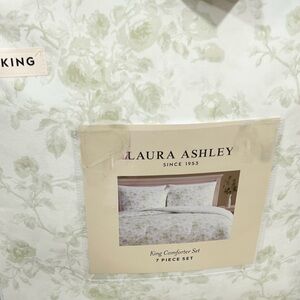 Laura Ashley Floral Green and White 7 Piece King Comforter Set 108”x96”